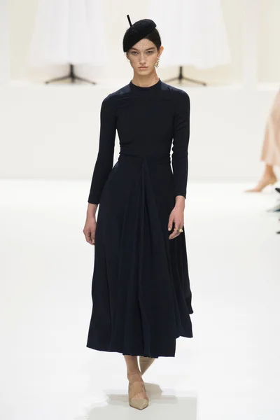 Look 5
